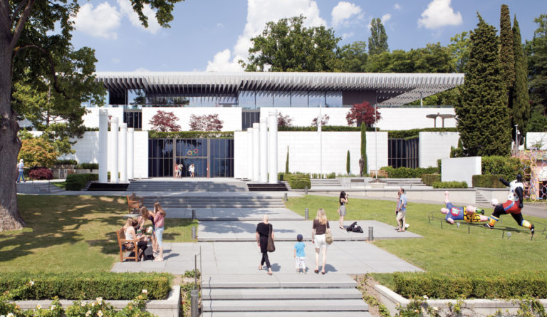 Facade-Musee-Olympique