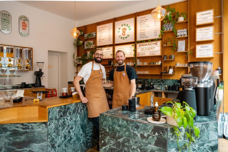 café ça passe crème avec les deux propriétaire
@Raphael Dupertuis