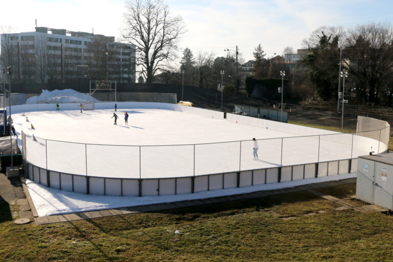 Patinoire communale de Lausanne a la Pontaise